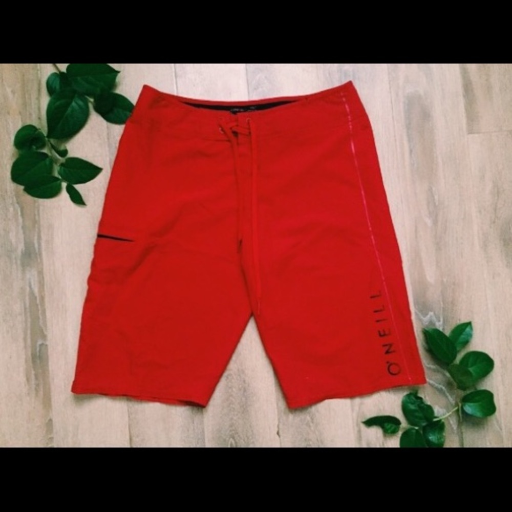 NWOT Red board shorts for Men